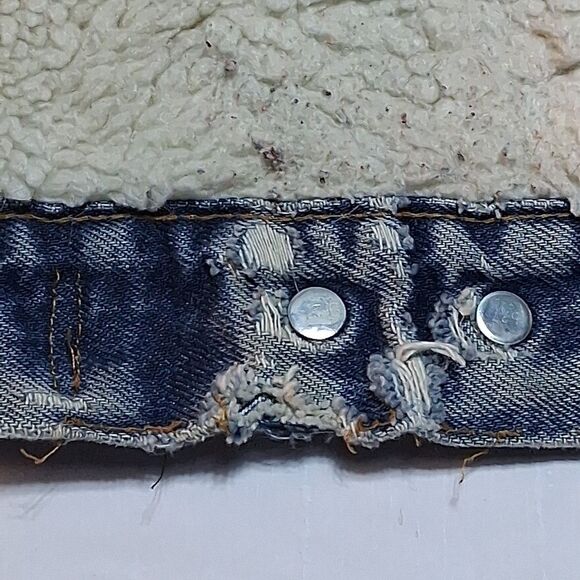 Vintage Levis Sherpa Lined Denim Trucker Jacket USA Made Mens 38R M Early 1980s - Picture 7 of 16